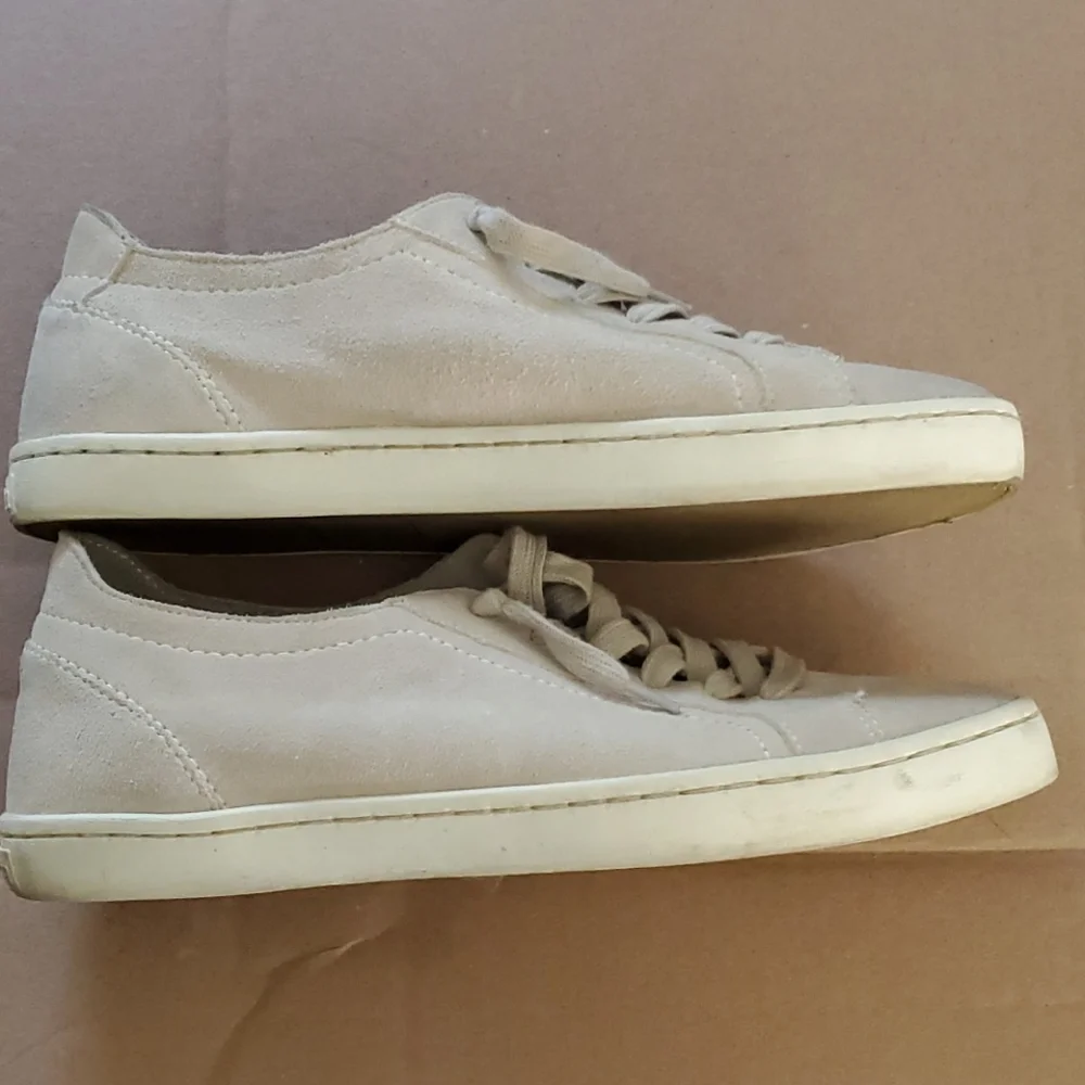 Dolce‎ Vita suede sneakers, light gray, 10
